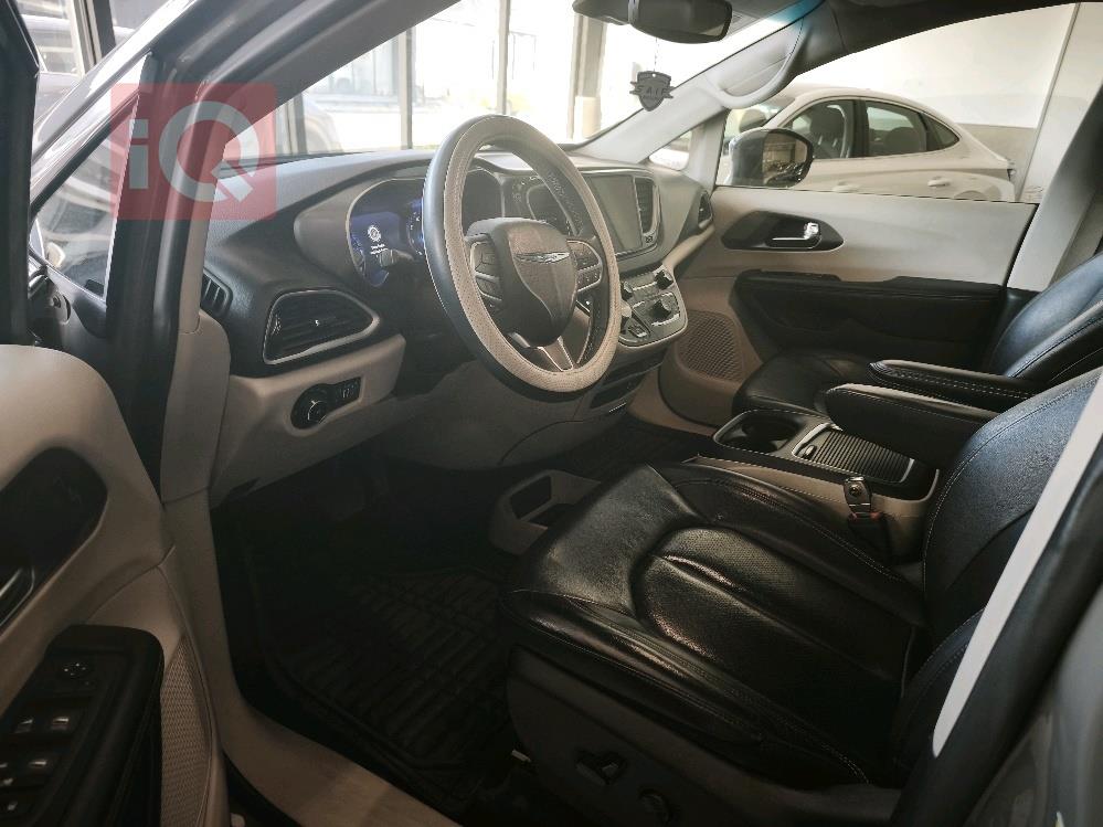 Chrysler Pacifica